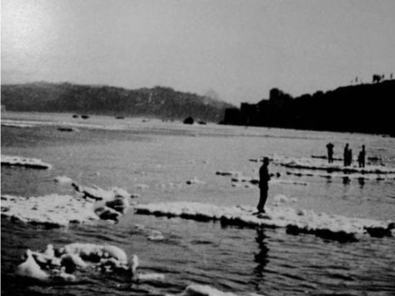 1954 - İstanbul'da yaşanan büyük kış mevsimi 81